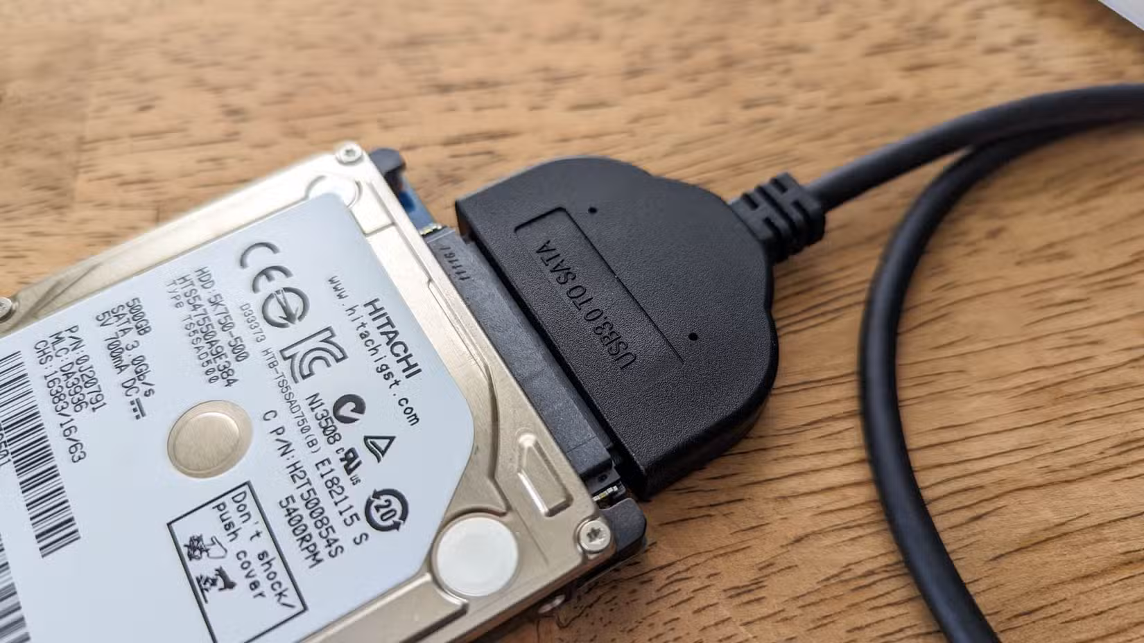 فضای ذخیره‌سازی متصل به شبکه (USB Flash، هارد اکسترنال، SSD اکسترنال)